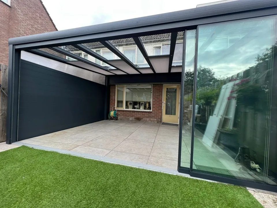 Terrassenüberdachung mit Glas